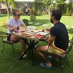 Moya Urla Butik Otel